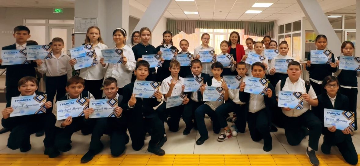 ЖЕҢІМПАЗДАРДЫ МАРАПАТТАУ. НАГРАЖДЕНИЕ ПРИЗЕРОВ